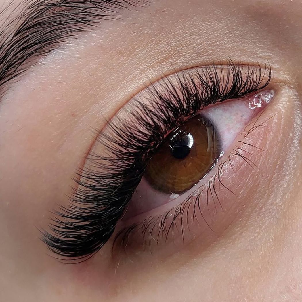 Wimpern & Augenbrauen